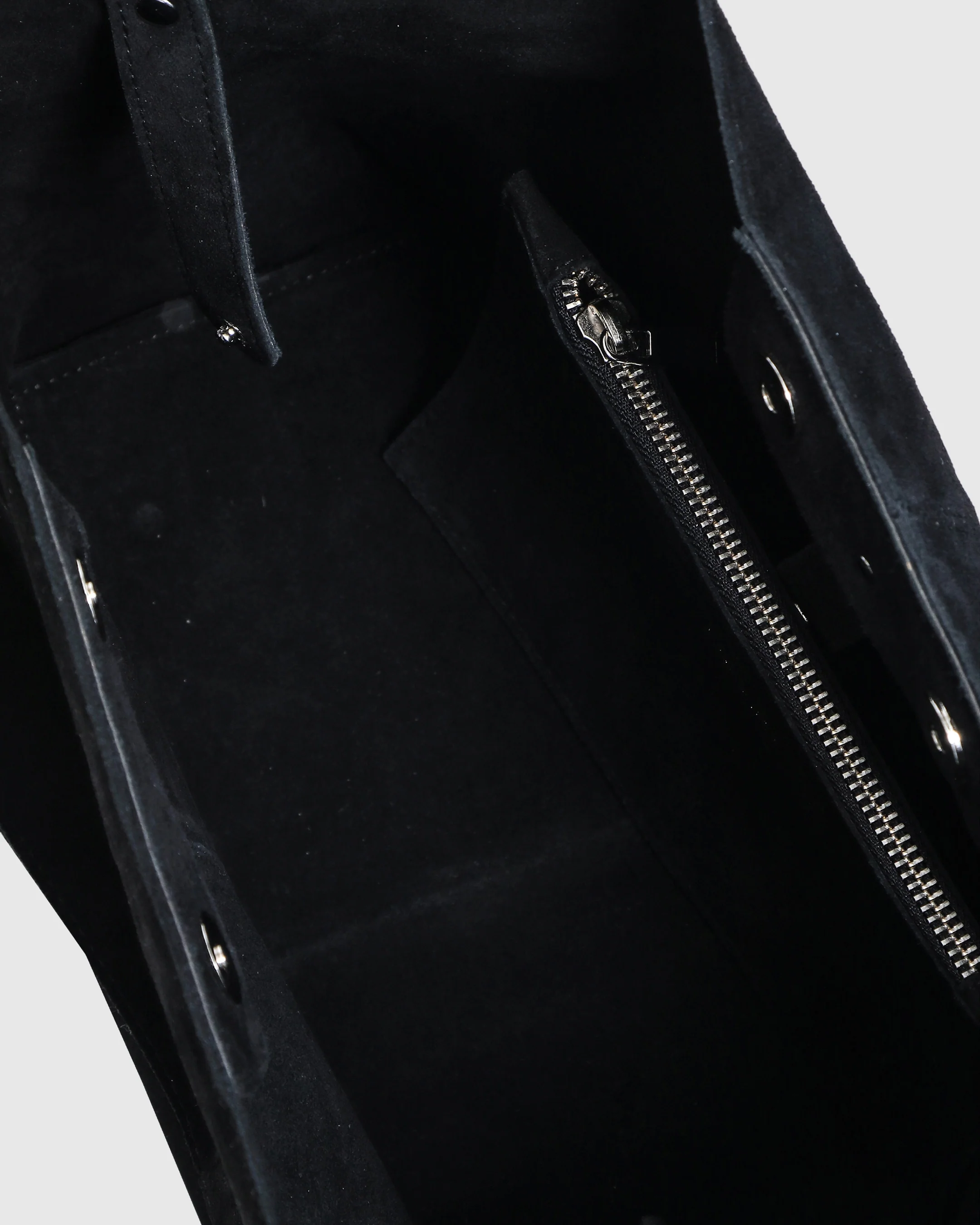 Chiara new suede black - Image 3