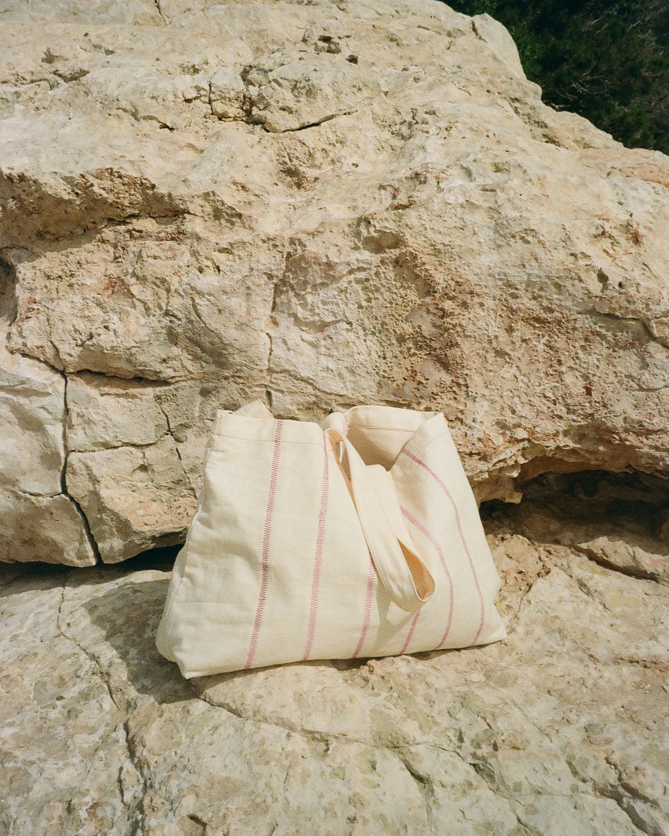 Mabel - Berg Larsen x Núnoo - Image 2